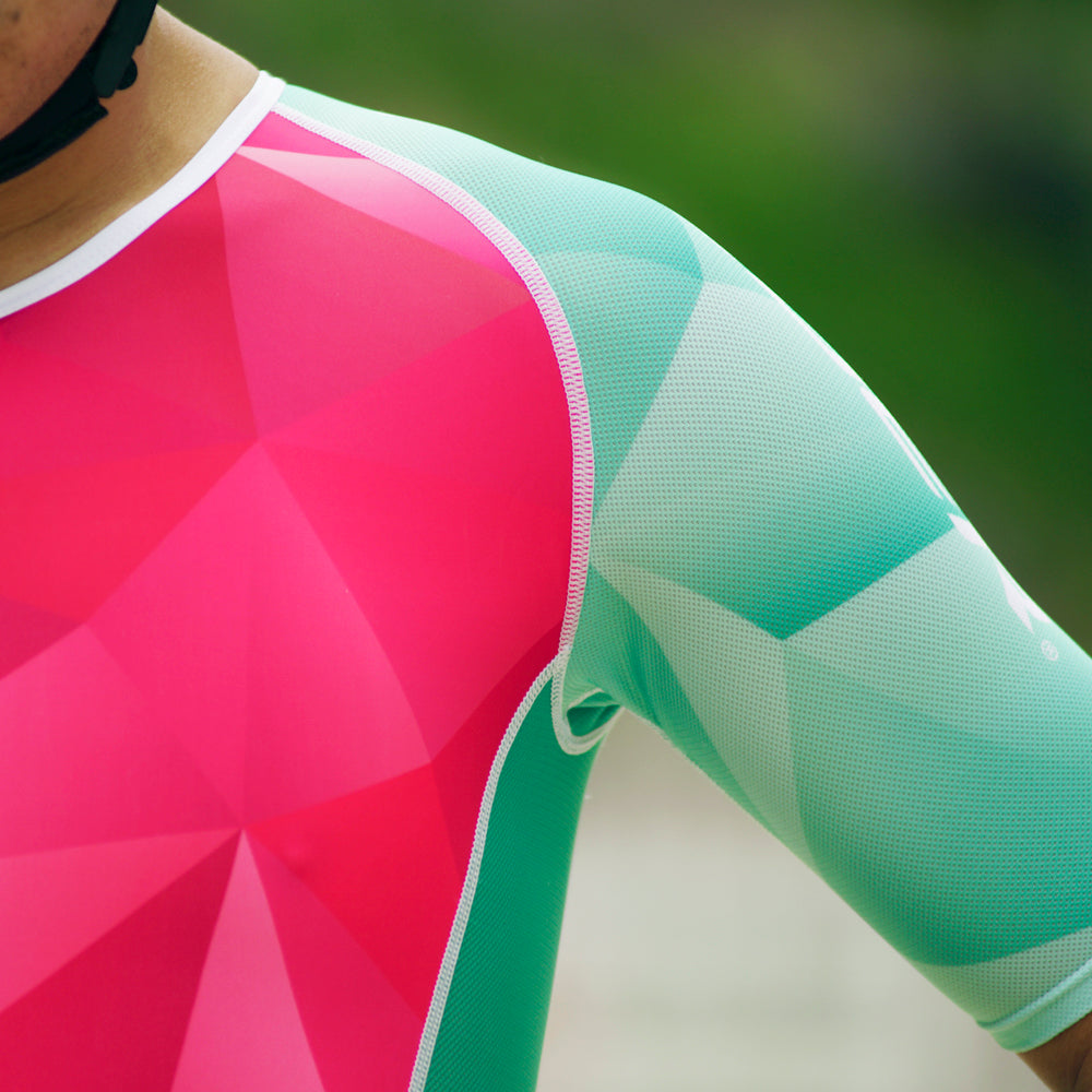 APEX Aero Short Sleeve Tri Suit